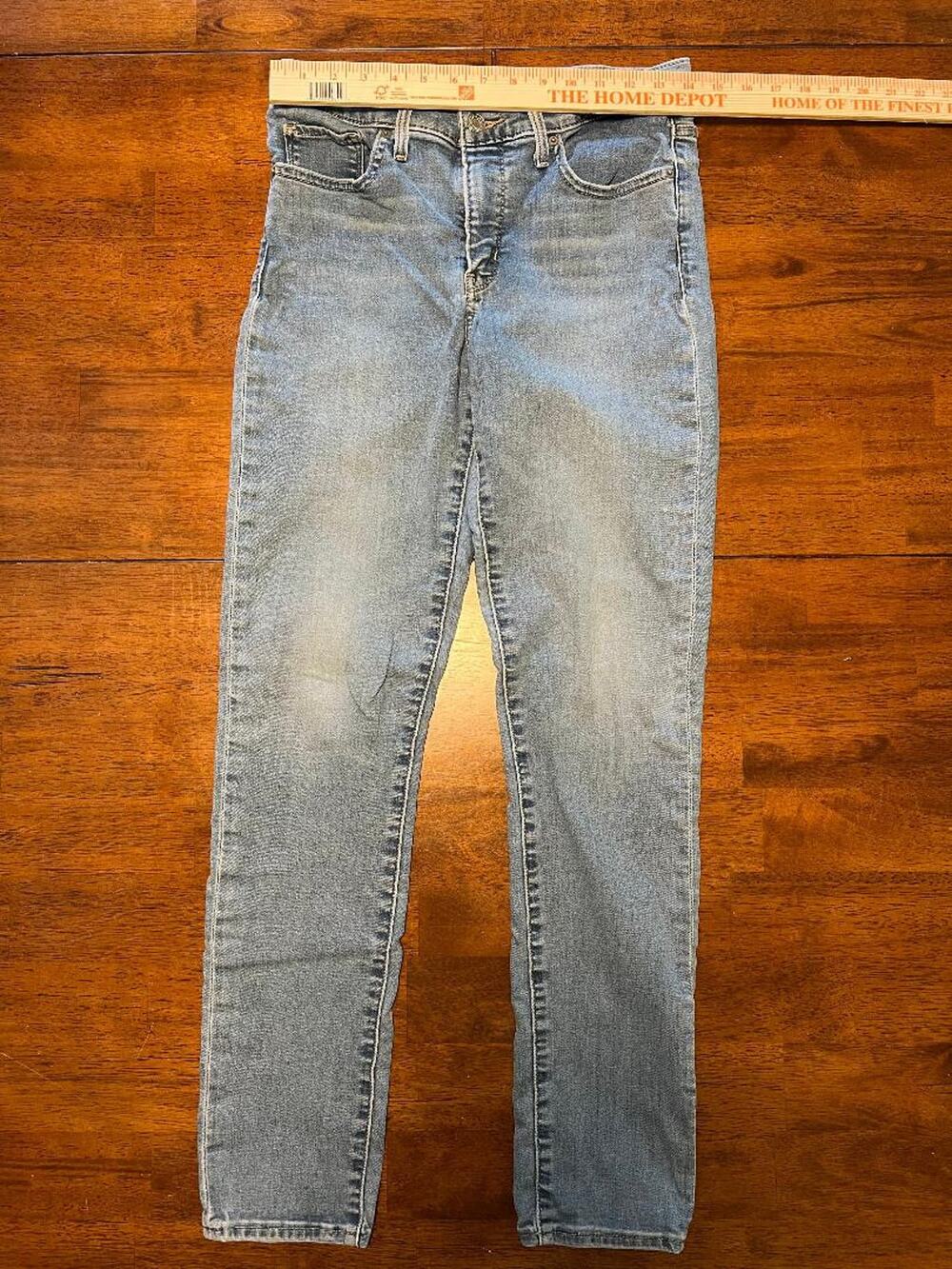 Womens 311 Shaping Skinny Levi Jeans, Size 29